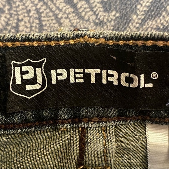 Petrol Jeans Roxie Size 6 Low Rise Distressed Western Embroidered Pockets - Picture 10 of 14